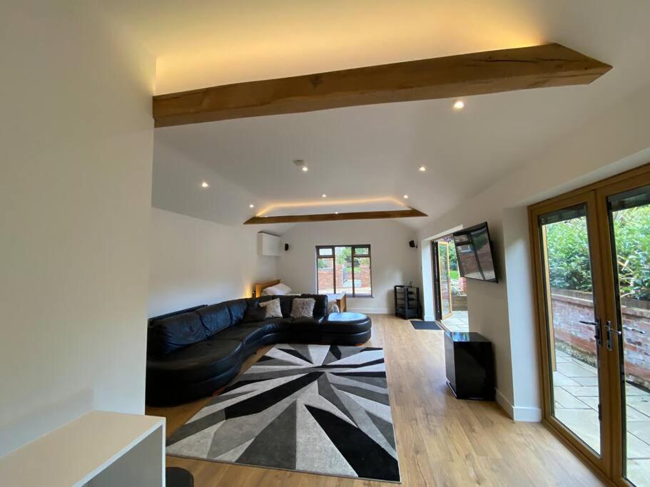 Apartamento Stansted Airport Luxury Annexe With Parking. Birchanger Exterior foto