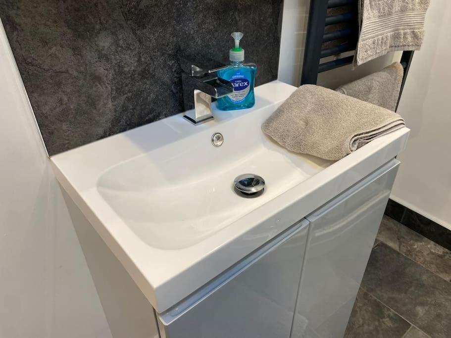 Apartamento Stansted Airport Luxury Annexe With Parking. Birchanger Exterior foto